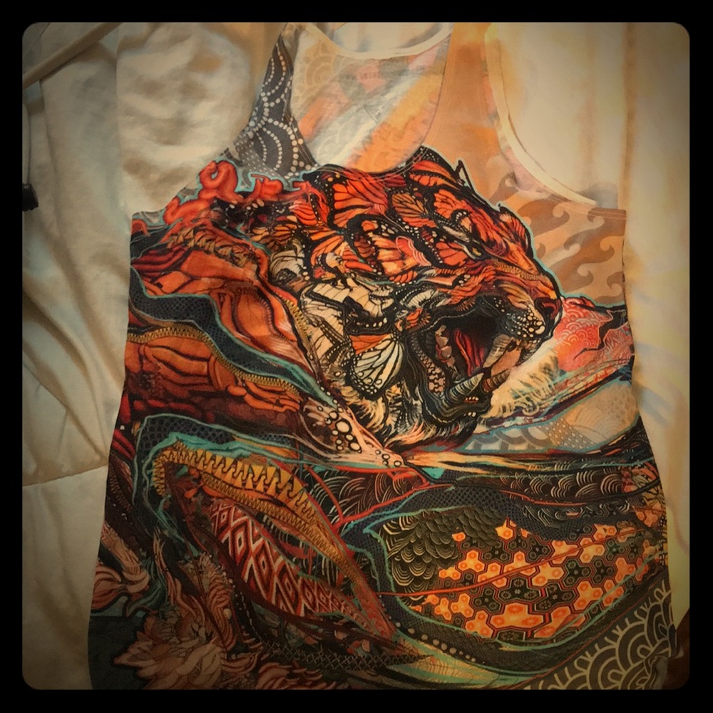 Android jones tank top